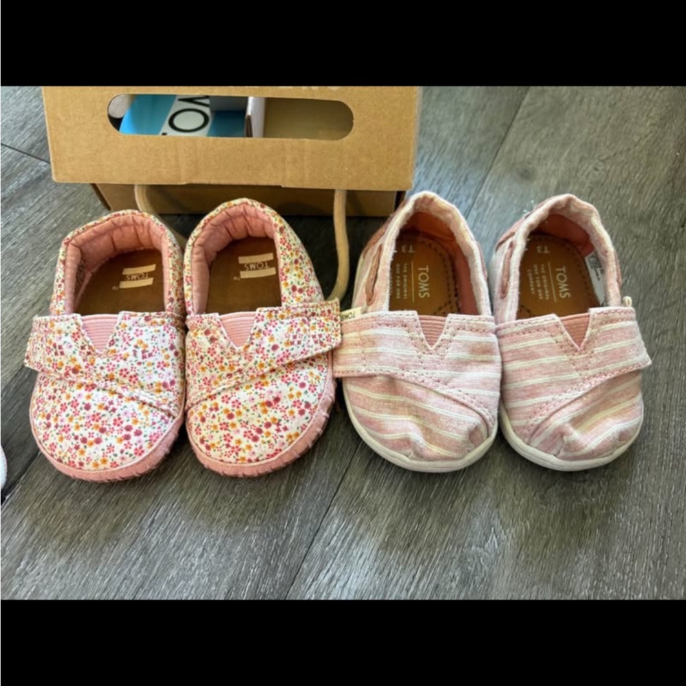 TOMS Kids Moccasins in Pink Floral and Stripes
